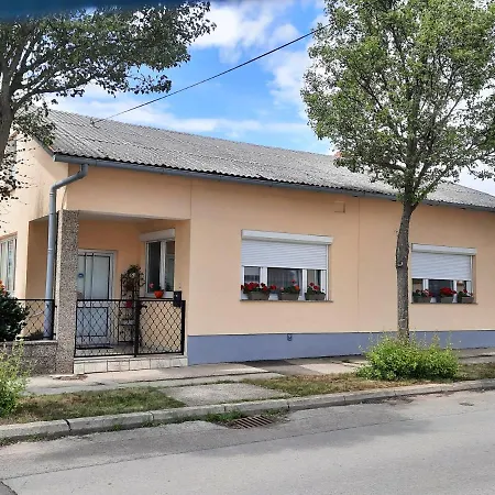 Ferienhaus Lina Neusiedl am See Exterior foto
